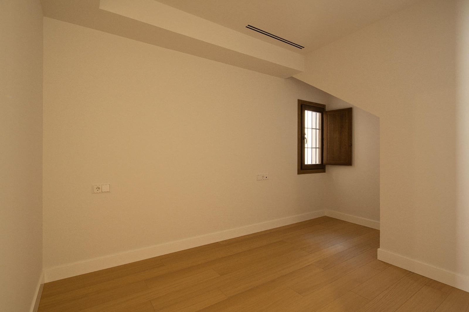 1 soveværelse Lejlighed til salg i Granada by - € 266.000 (Ref: 9116016)