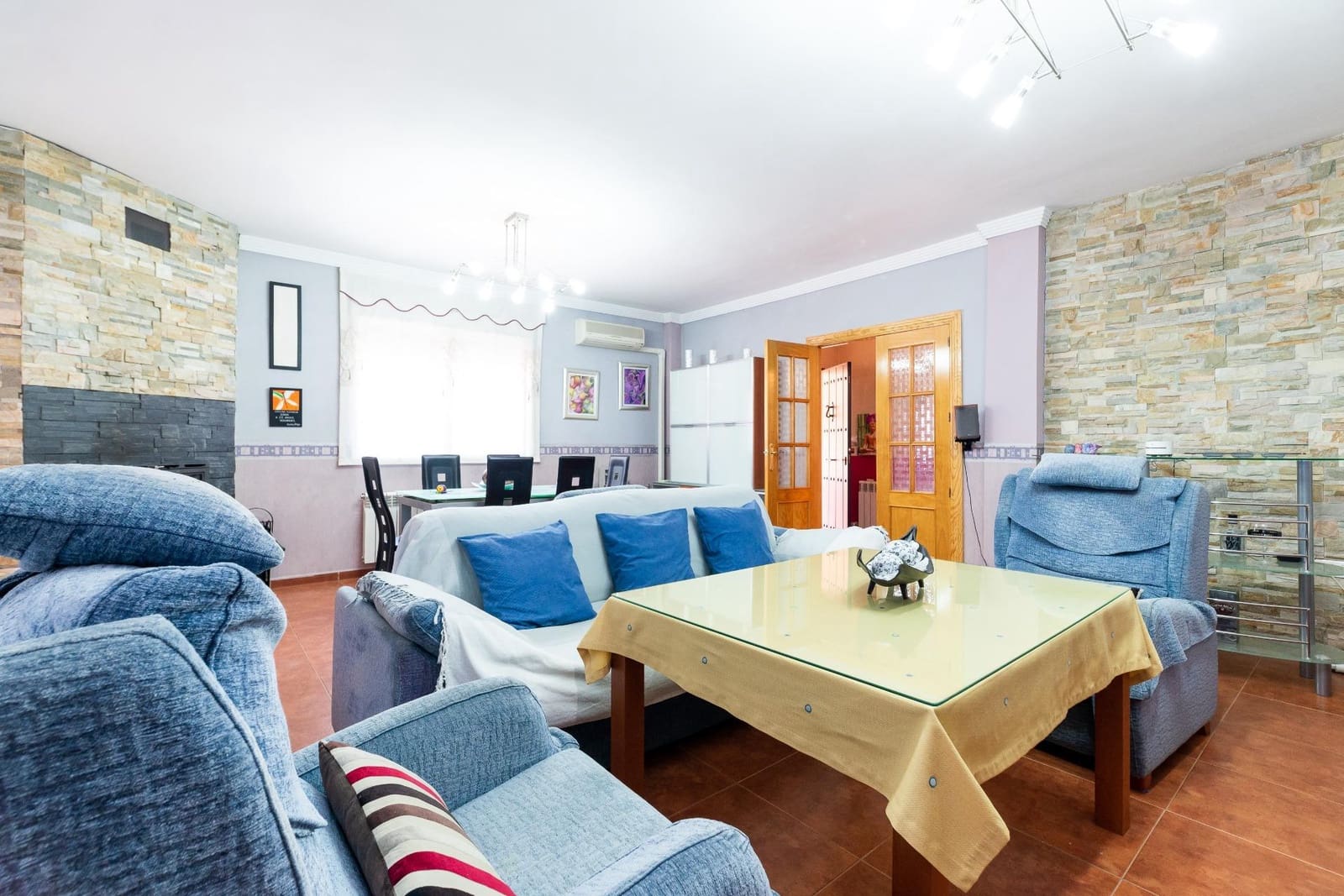 5 quarto Moradia para venda em Cullar Vega com piscina garagem - 349 900 € (Ref: 9118653)