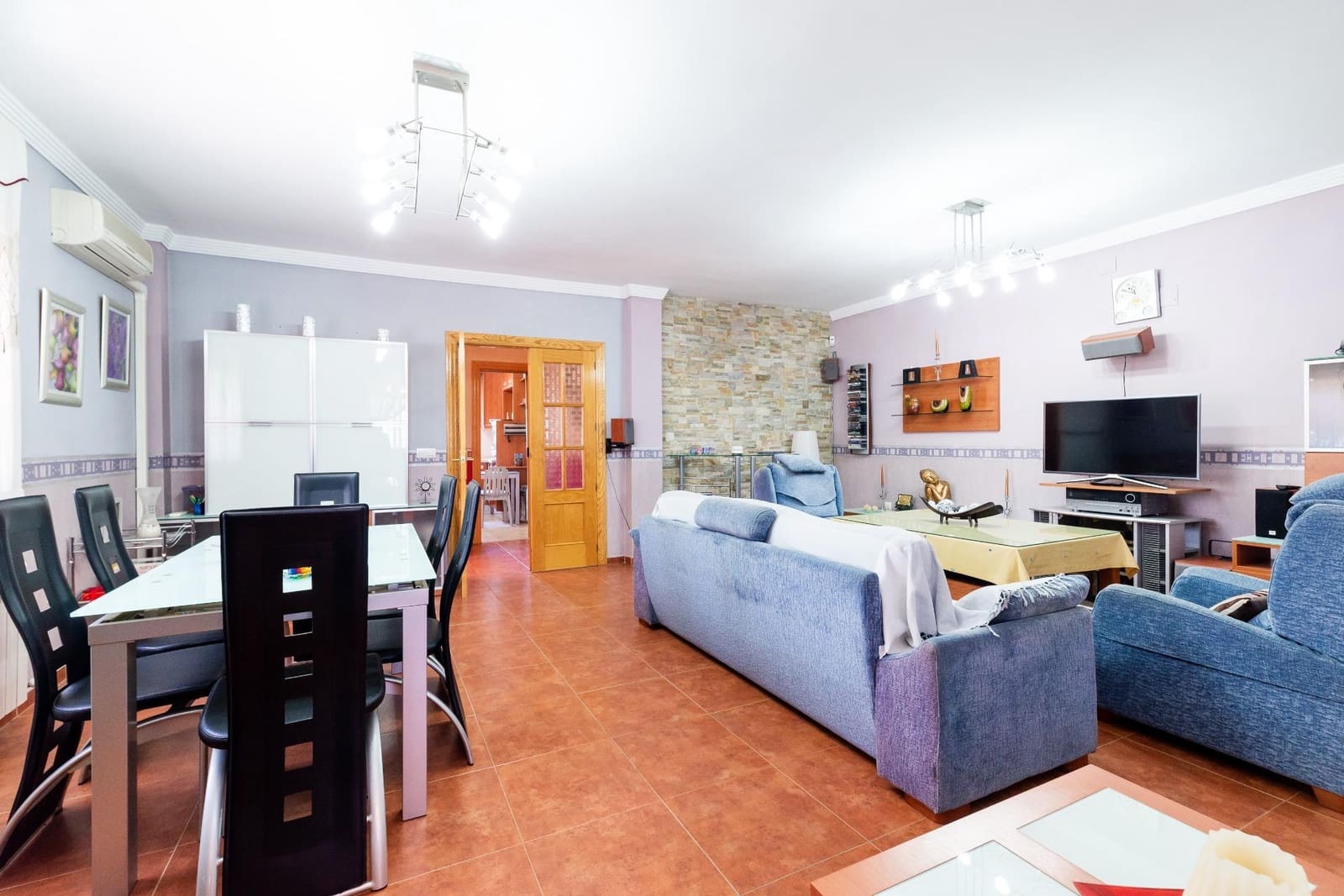 5 quarto Moradia para venda em Cullar Vega com piscina garagem - 349 900 € (Ref: 9118653)