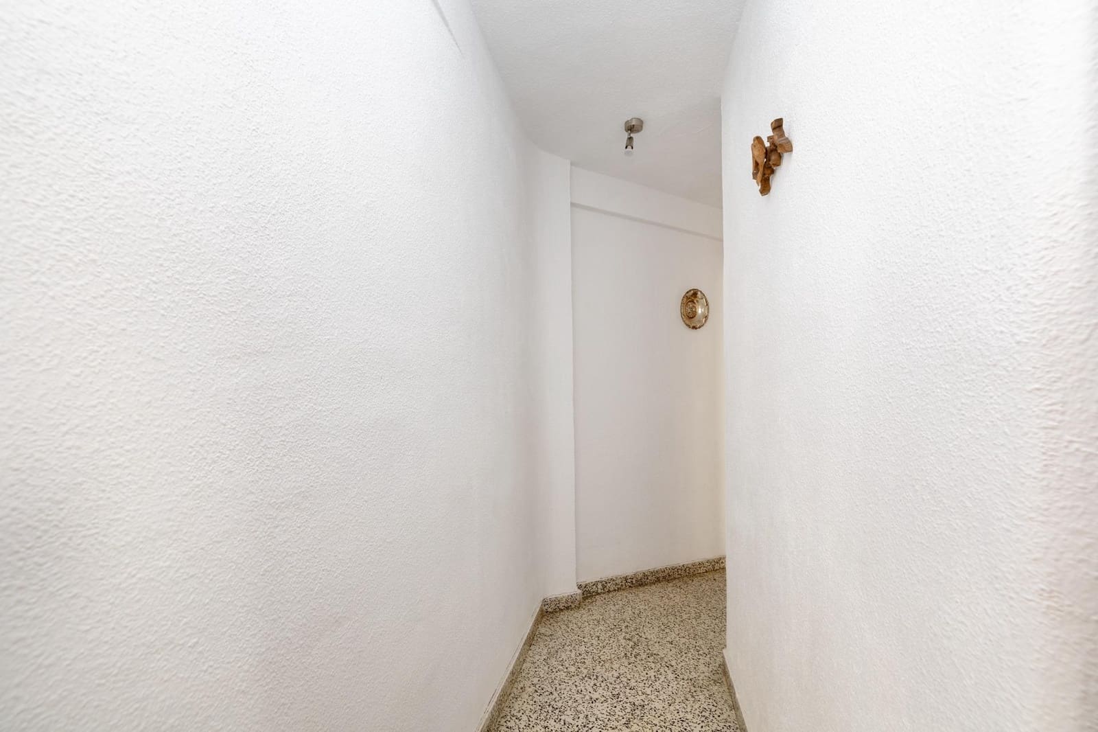 2 soveværelse Lejlighed til salg i Granada by - € 129.000 (Ref: 9124955)