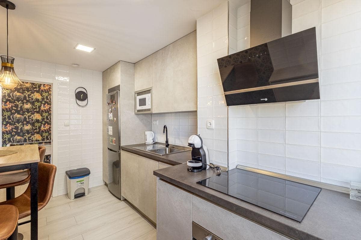 2 quarto Apartamento para venda em Granada cidade com garagem - 380 000 € (Ref: 9124956)