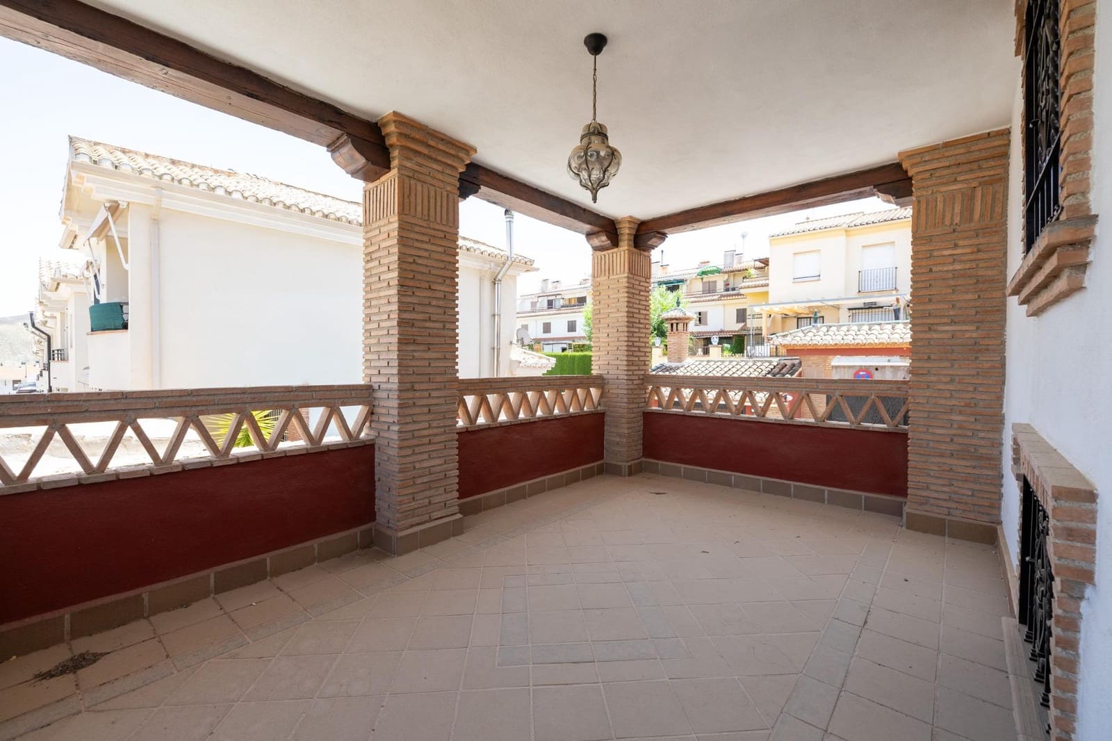 8 soveværelse Villa til salg i Monachil med swimmingpool garage - € 490.000 (Ref: 9129698)