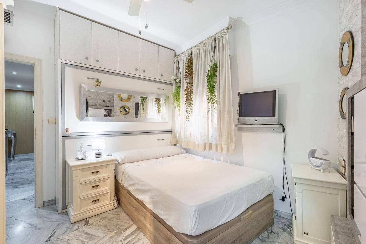 3 makuuhuone Asunto myytävänä paikassa Granada kaupunki - 349 000 € (Ref: 9132282)