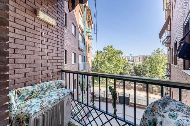 3 makuuhuone Asunto myytävänä paikassa Granada kaupunki - 349 000 € (Ref: 9132282)