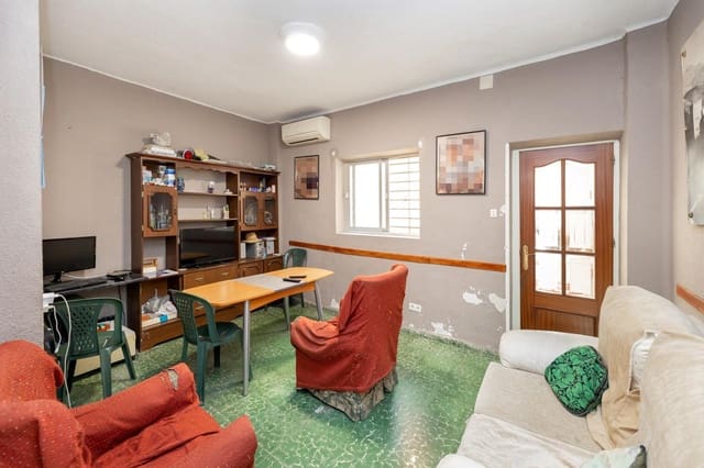 6 soveværelse Byhus til salg i Armilla med garage - € 179.000 (Ref: 9137024)