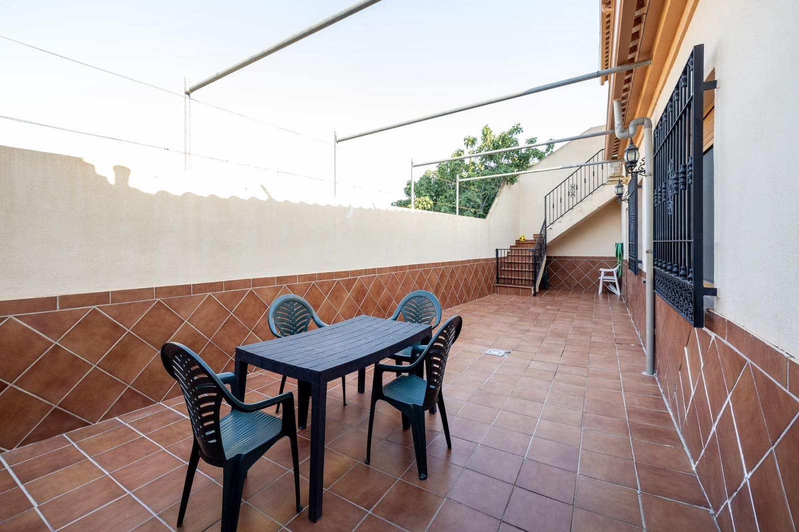 5 soveværelse Villa til salg i Vegas del Genil med garage - € 225.000 (Ref: 9145436)