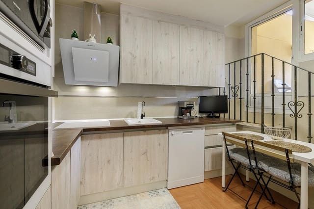 4 slaapkamer Rijtjeshuis te koop in Santa Fe met garage - € 284.900 (Ref: 9153868)