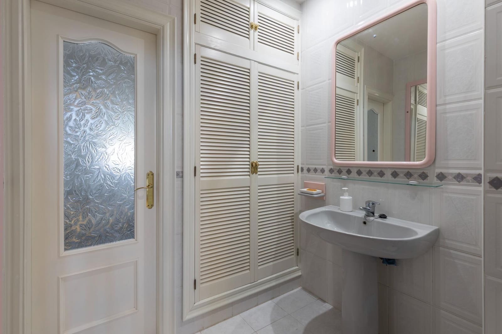 8 soveværelse Villa til salg i Atarfe med swimmingpool garage - € 740.000 (Ref: 9159403)