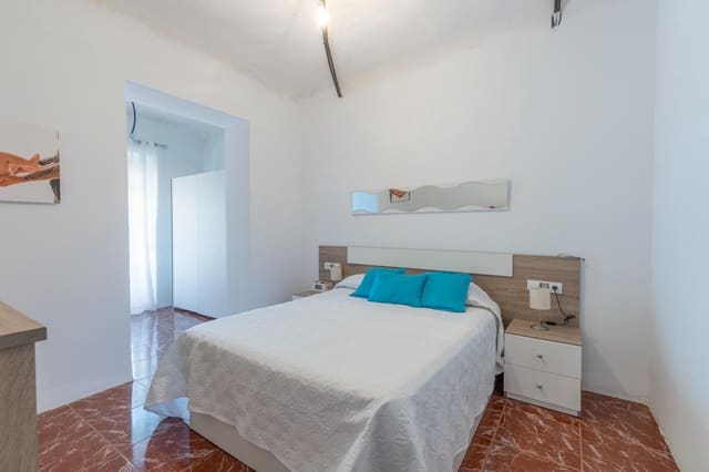 4 soveværelse Byhus til salg i Padul med garage - € 183.000 (Ref: 9169488)