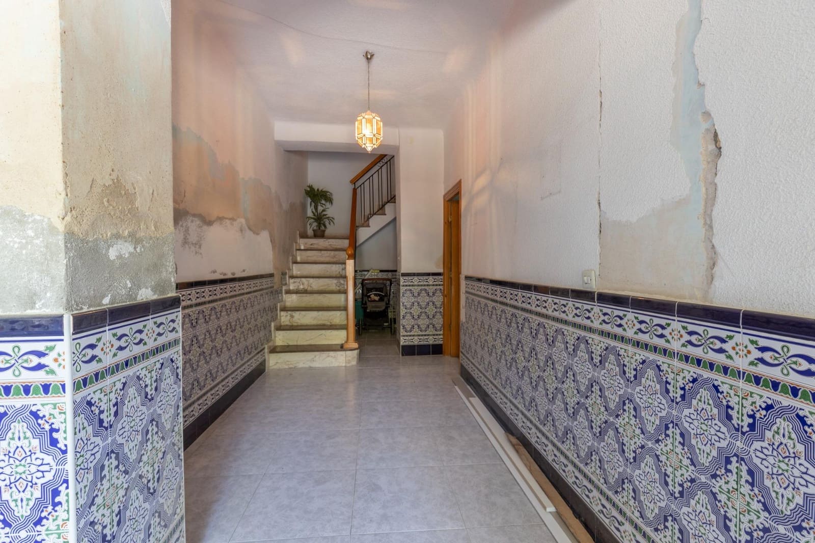 4 soveværelse Byhus til salg i Padul med garage - € 183.000 (Ref: 9169488)