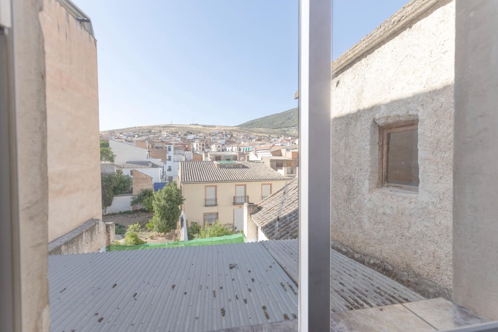 4 soveværelse Byhus til salg i Padul med garage - € 183.000 (Ref: 9169488)