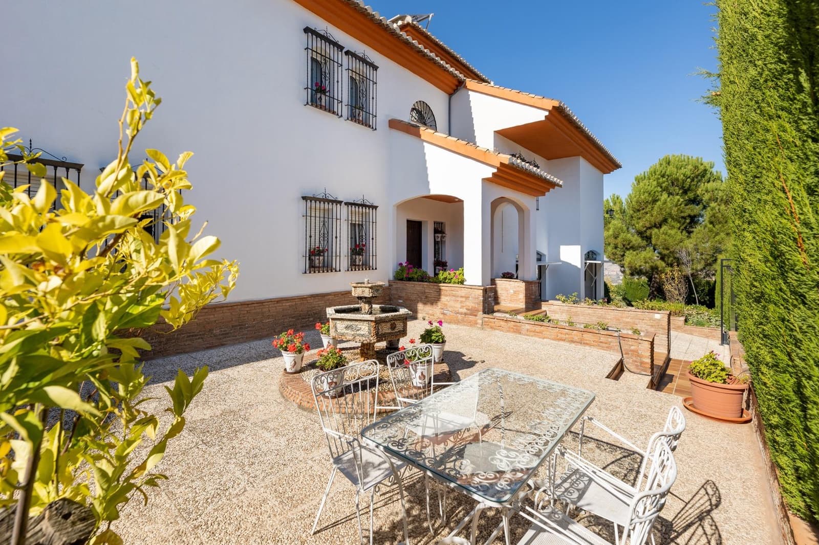 3 soveværelse Villa til salg i Monachil med swimmingpool garage - € 570.000 (Ref: 9171375)