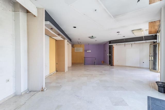 Commercieel te koop in Granada stad - € 299.000 (Ref: 9185332)