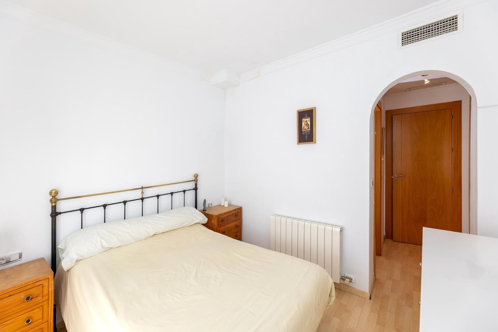 4 soveværelse Rækkehus til salg i Granada by med swimmingpool garage - € 430.000 (Ref: 9186842)