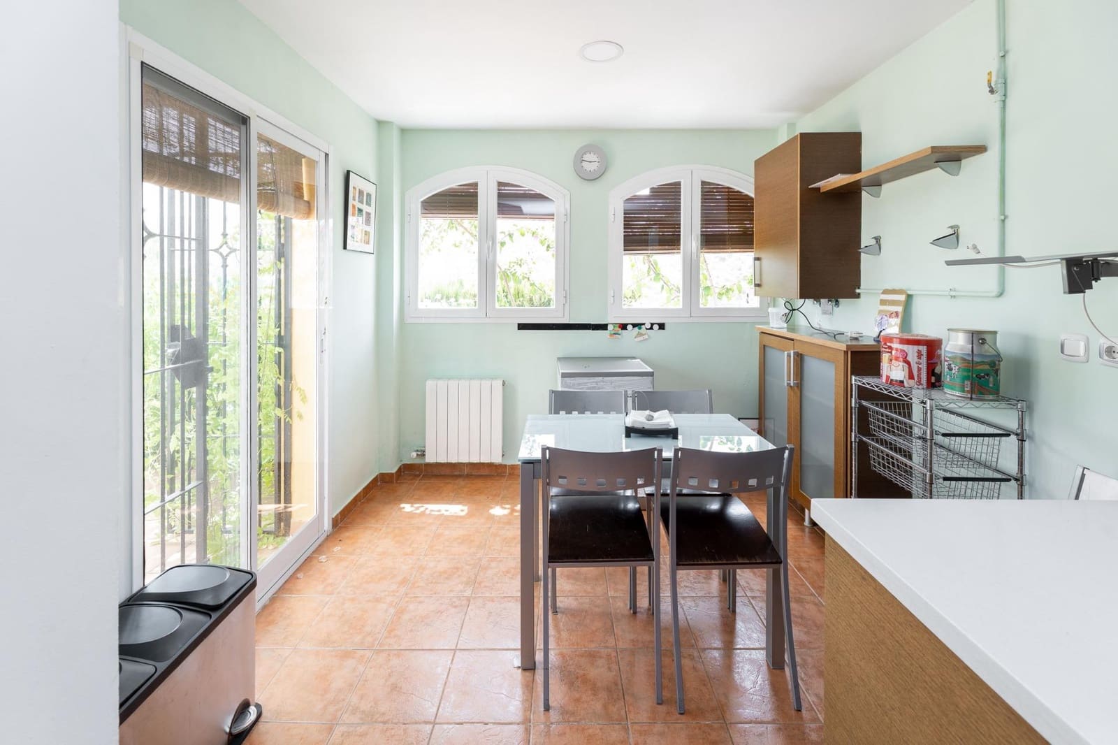 4 soveværelse Rækkehus til salg i Granada by med swimmingpool garage - € 430.000 (Ref: 9186842)