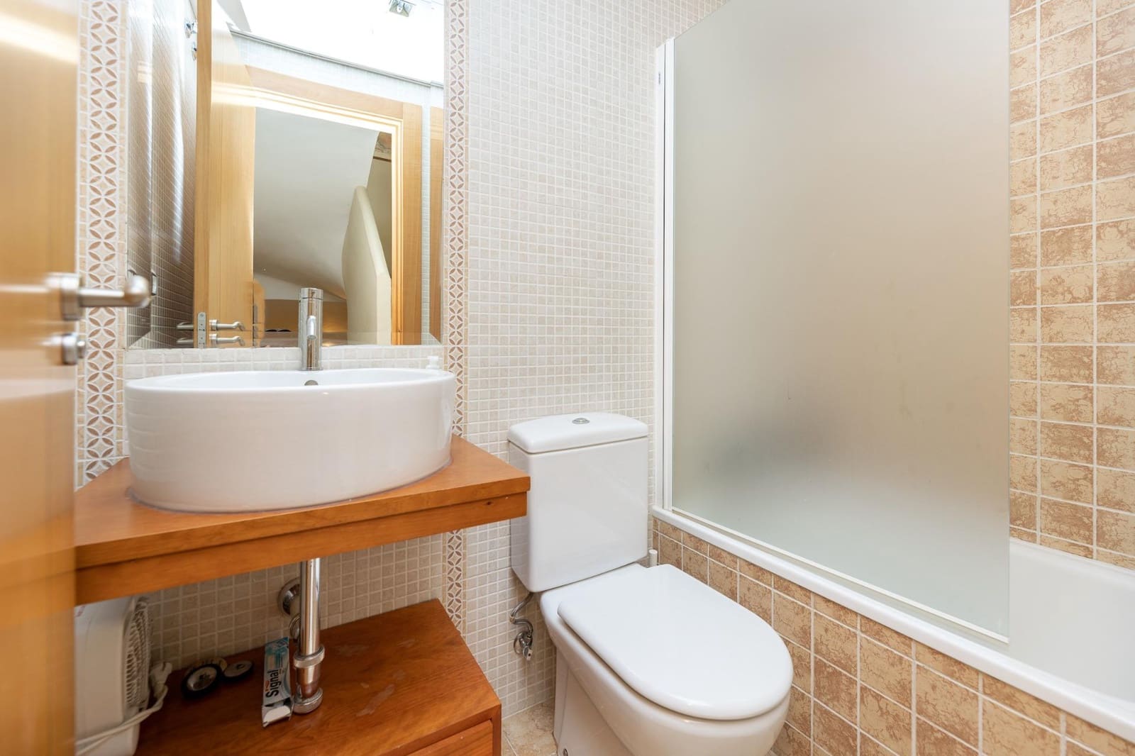 4 soveværelse Rækkehus til salg i Granada by med swimmingpool garage - € 430.000 (Ref: 9186842)