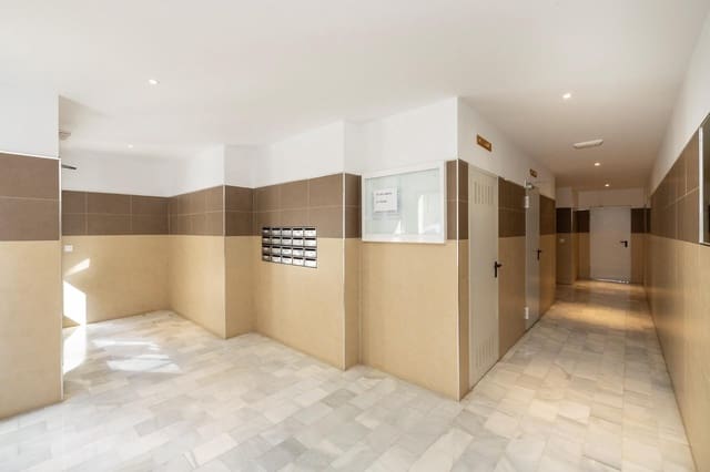 2 Zimmer Wohnung zu verkaufen in Gabia Grande, Las Gabias mit Pool Garage - 130.000 € (Ref: 9188391)