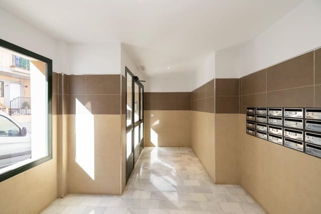 2 Zimmer Wohnung zu verkaufen in Gabia Grande, Las Gabias mit Pool Garage - 130.000 € (Ref: 9188391)