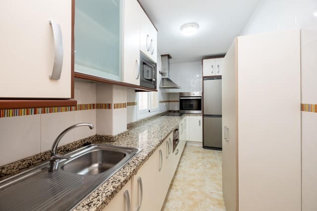 2 Zimmer Wohnung zu verkaufen in Gabia Grande, Las Gabias mit Pool Garage - 130.000 € (Ref: 9188391)