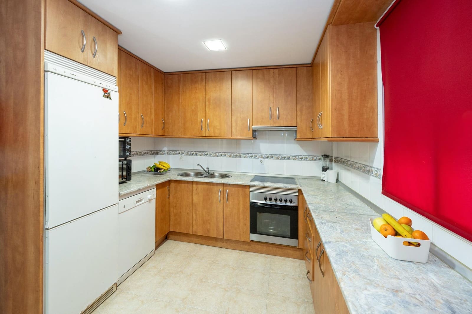 3 sovrum Hus till salu i Peligros med garage - 205 000 € (Ref: 9208265)