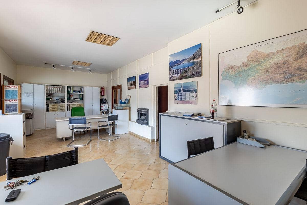 4 soveværelse Virksomhed til salg i Alhendin - € 279.000 (Ref: 9240339)