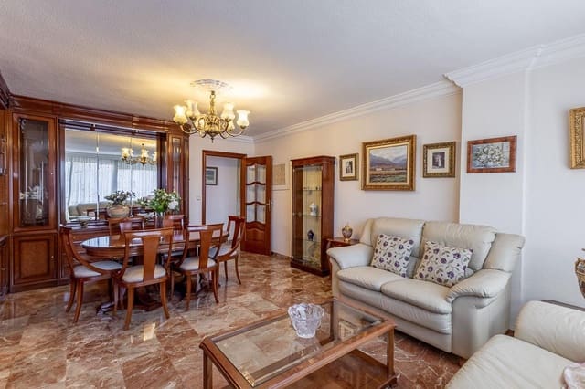 4 quarto Apartamento para venda em Granada cidade com garagem - 389 000 € (Ref: 9243365)