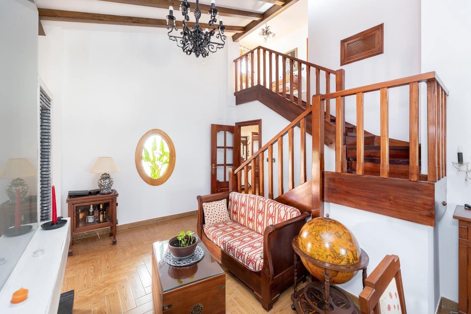 5 bedroom Villa for sale in Albolote with garage - € 430,000 (Ref: 9243367)