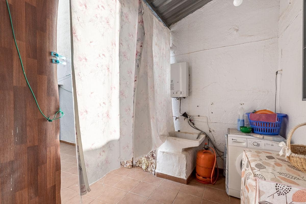 3 soverom Hus til salgs i Penuelas med garasje - € 119 000 (Ref: 9262529)