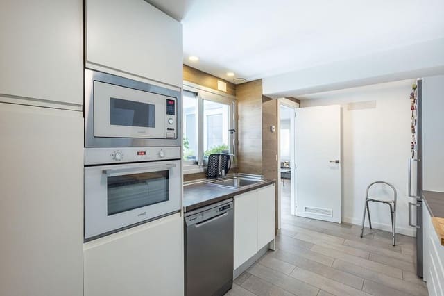 3 soverom Hus til salgs i Granada by - € 420 000 (Ref: 9264461)