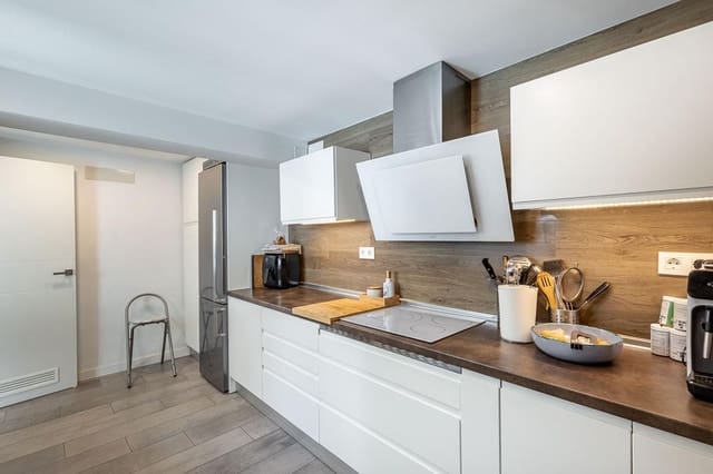 3 soverom Hus til salgs i Granada by - € 420 000 (Ref: 9264461)