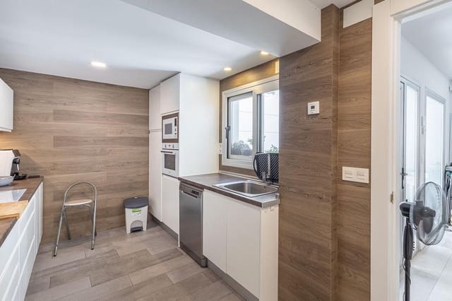 3 soverom Hus til salgs i Granada by - € 420 000 (Ref: 9264461)