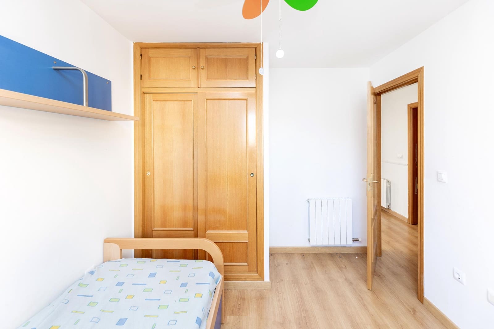 4 chambre Villa/Maison Mitoyenne à vendre à Atarfe avec piscine garage - 255 000 € (Ref: 9272550)