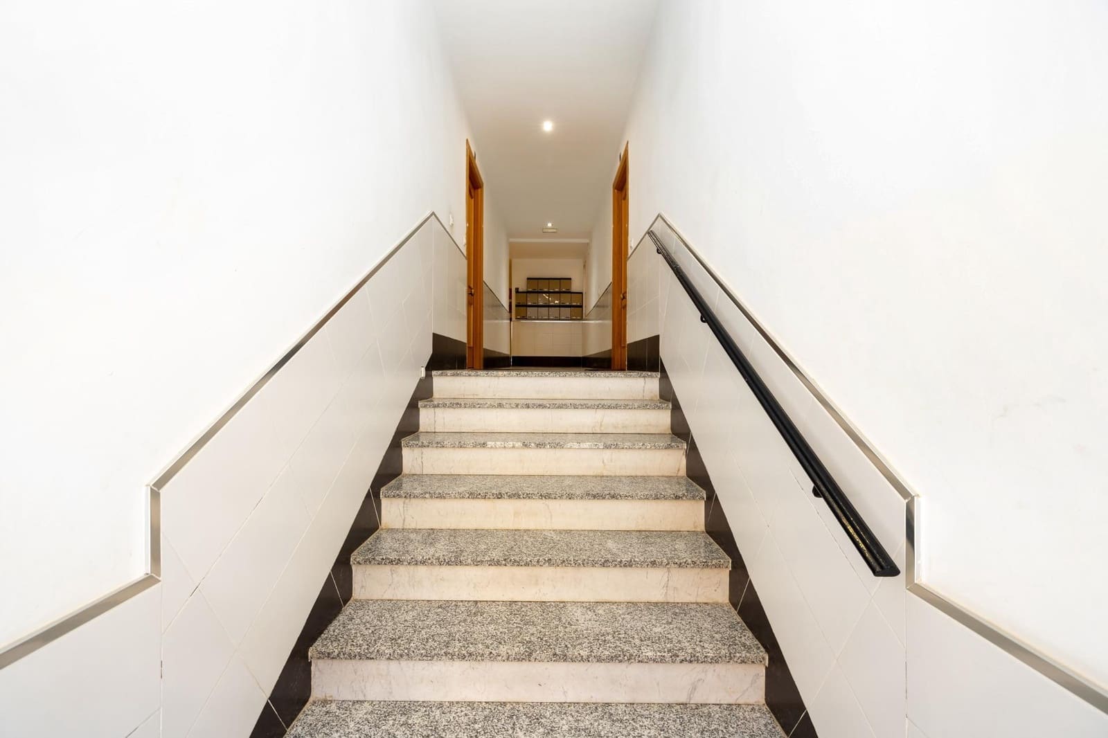 1 soveværelse Penthouse til salg i La Zubia med garage - € 159.000 (Ref: 9272551)