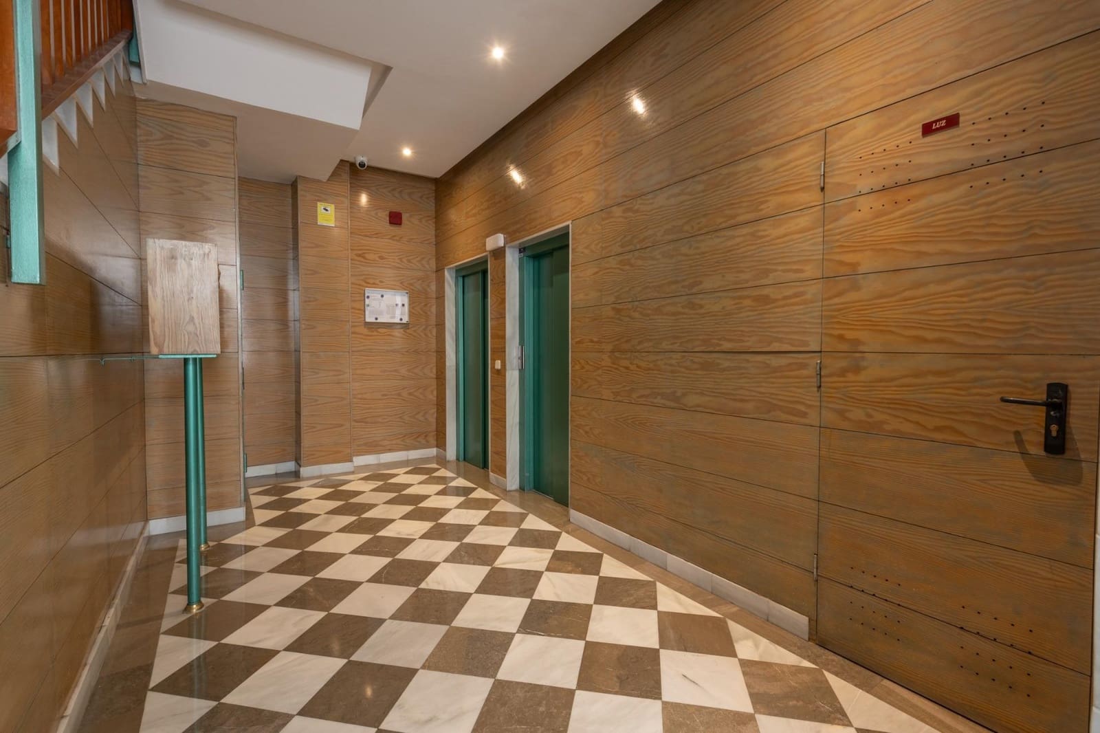 4 sovrum Lägenhet till salu i Granada stad med garage - 580 000 € (Ref: 9294341)