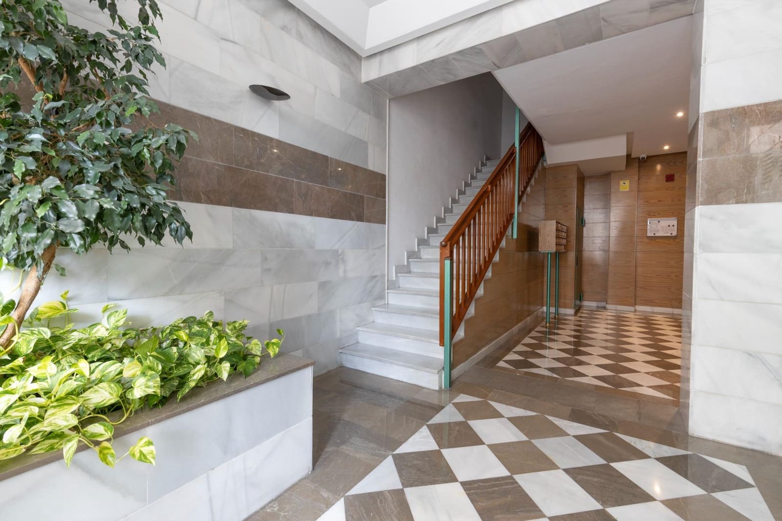 4 sovrum Lägenhet till salu i Granada stad med garage - 580 000 € (Ref: 9294341)