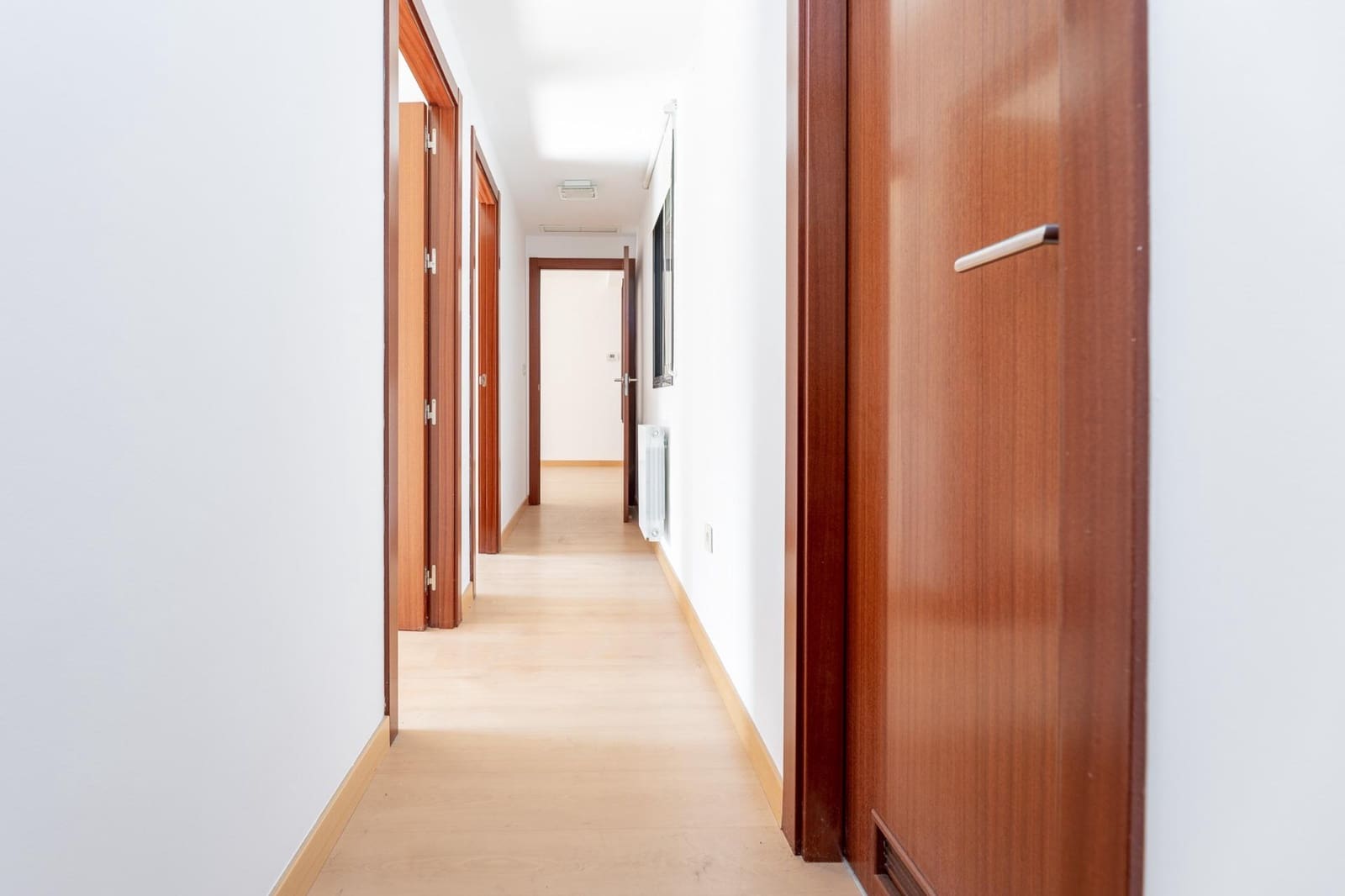 3 makuuhuone Asunto myytävänä paikassa Granada kaupunki mukana uima-altaan 
autotalli - 369 900 € (Ref: 9296852)