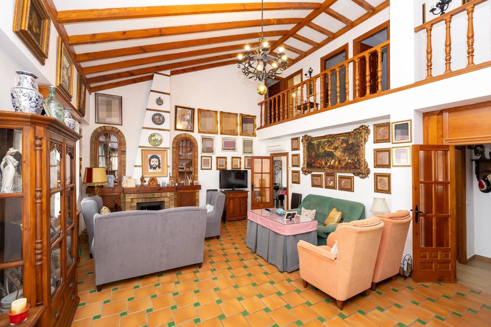 5 Zimmer Villa zu verkaufen in Ogijares - 429.900 € (Ref: 9301006)