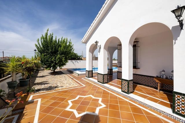 5 Zimmer Villa zu verkaufen in Ogíjares - 429.900 € (Ref: 9301006)