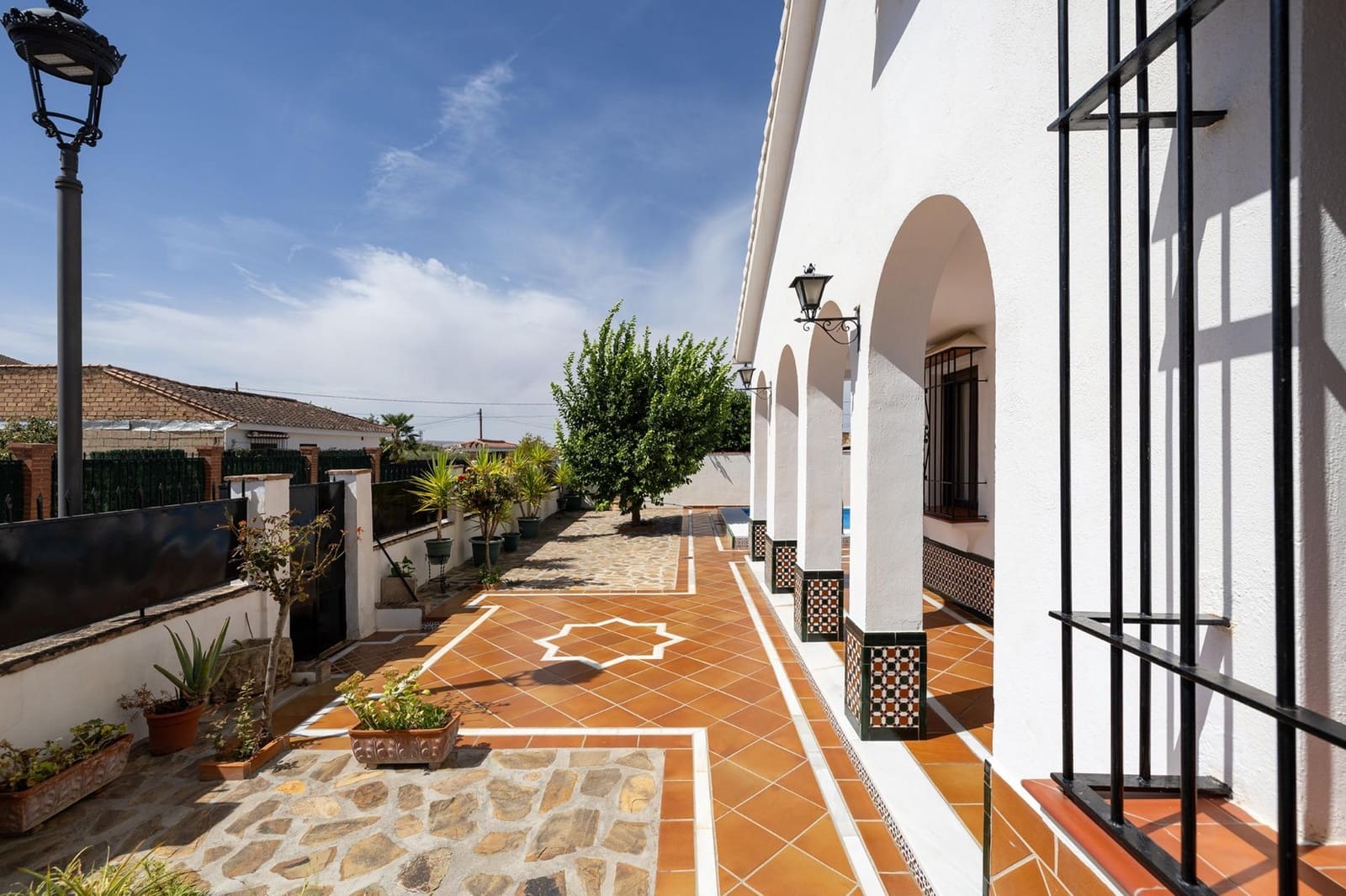 5 Zimmer Villa zu verkaufen in Ogijares - 429.900 € (Ref: 9301006)