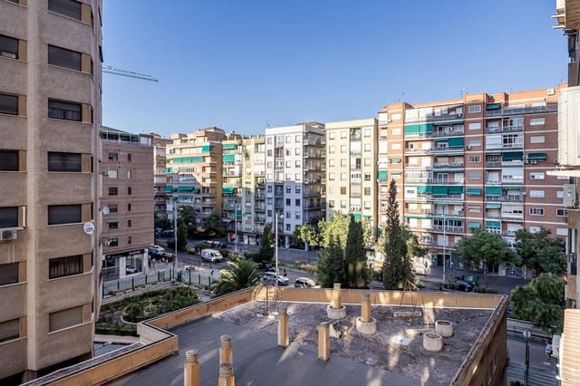 4 camera da letto Appartamento in vendita in Granada città - 369.000 € (Rif: 9303489)