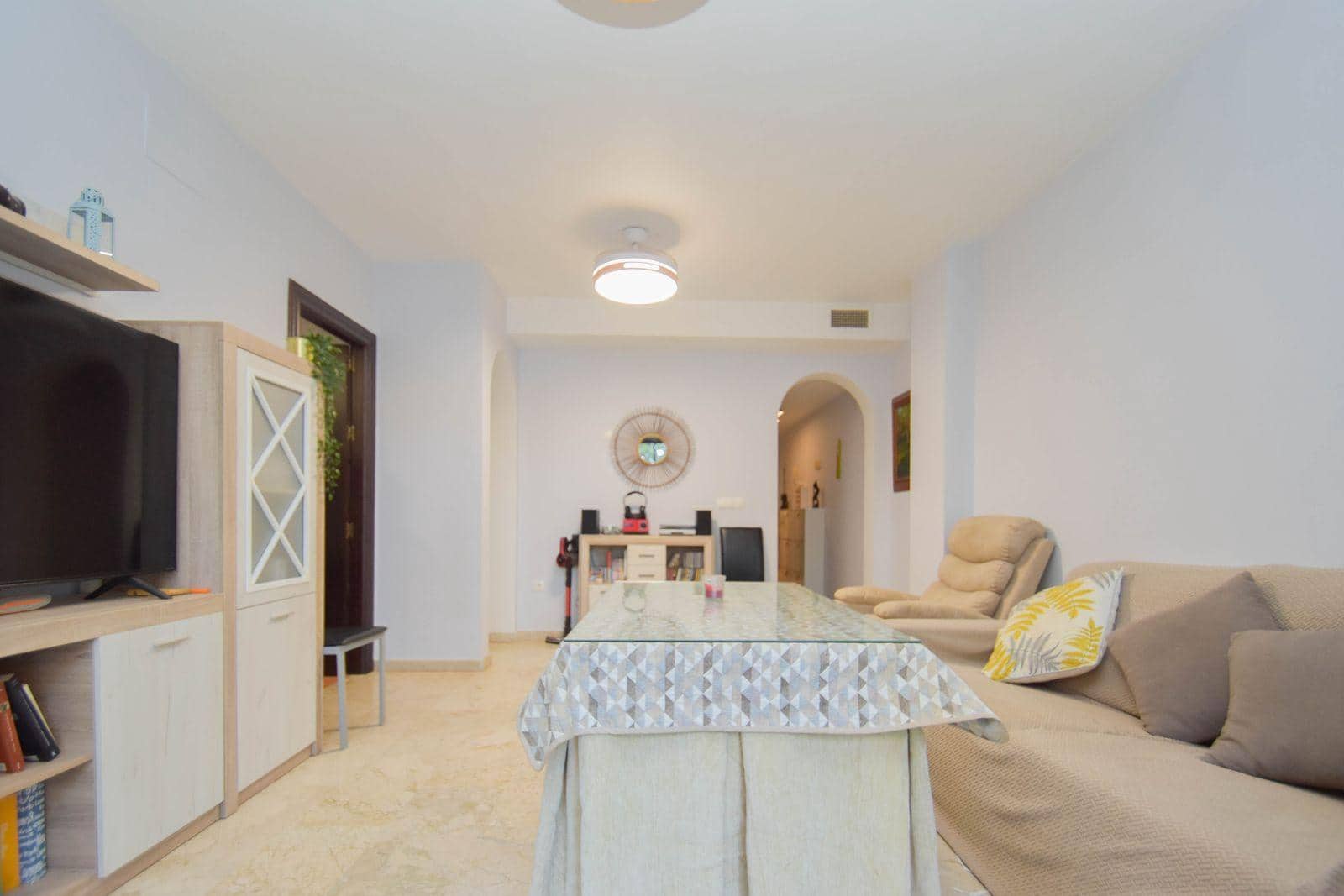 2 Zimmer Apartment zu verkaufen in La Zubia - 145.000 € (Ref: 9303493)