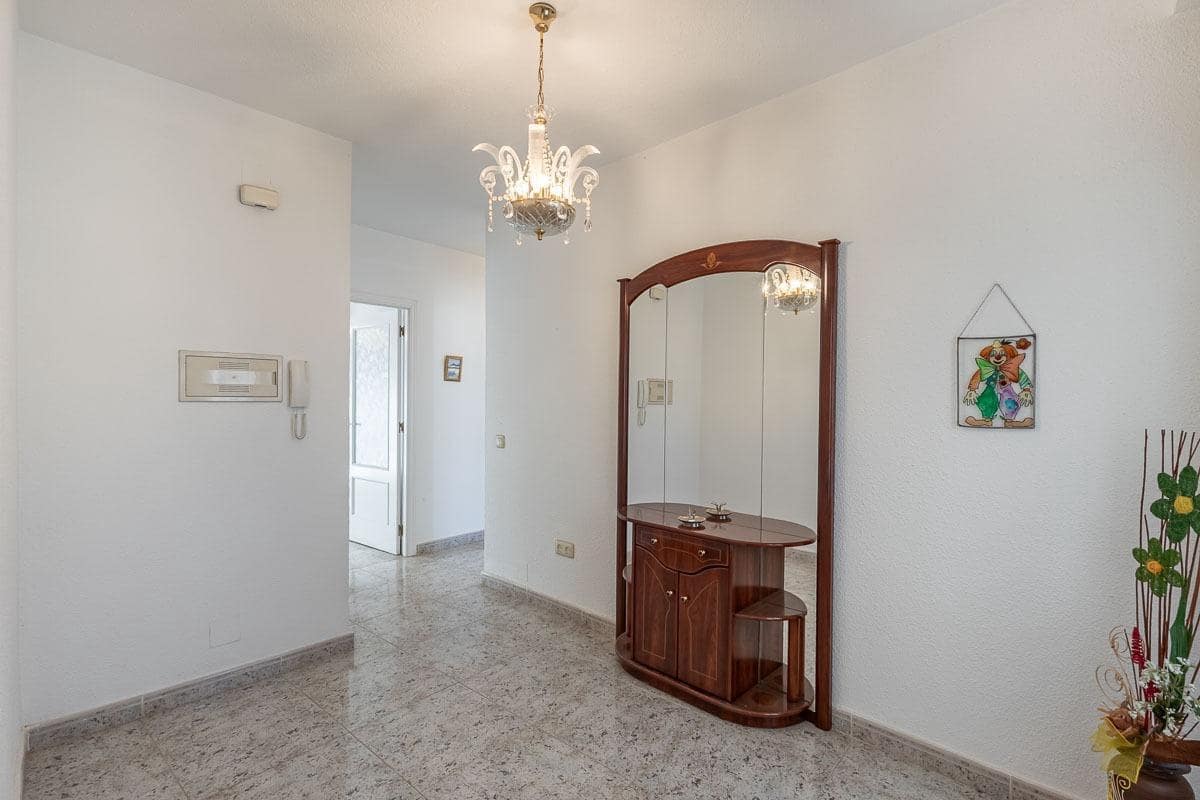 4 bedroom Flat for sale in Los Villares - € 105,000 (Ref: 9330597)