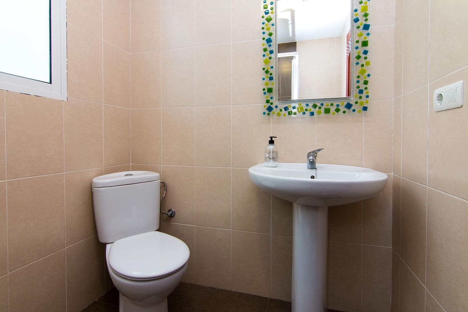 4 Zimmer Wohnung zu verkaufen in Granada Stadt - 269.000 € (Ref: 9334900)