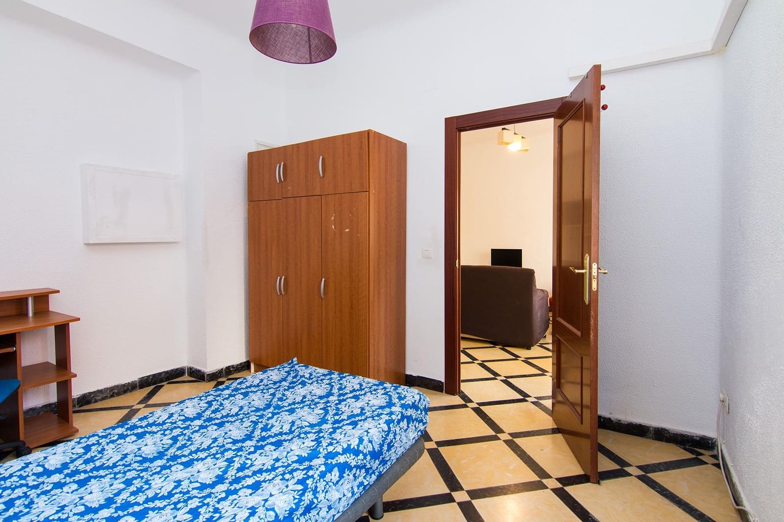 4 Zimmer Wohnung zu verkaufen in Granada Stadt - 269.000 € (Ref: 9334900)