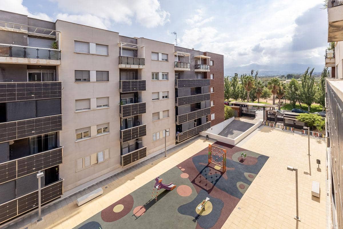 2 soverom Leilighet til salgs i Alhendin med svømmebasseng garasje - € 222 000 (Ref: 9345016)