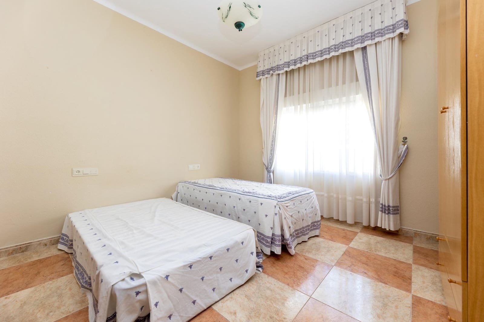 3 sovrum Bungalow till salu i Cajar - 235 000 € (Ref: 9345018)