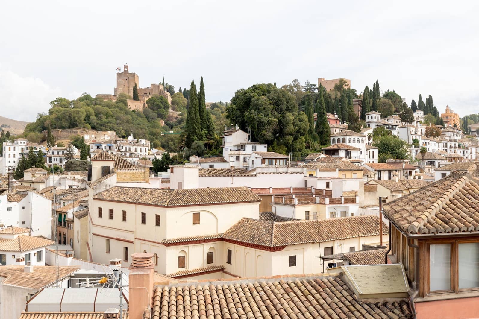 Kontor til salgs i Granada by - € 347 000 (Ref: 9347318)