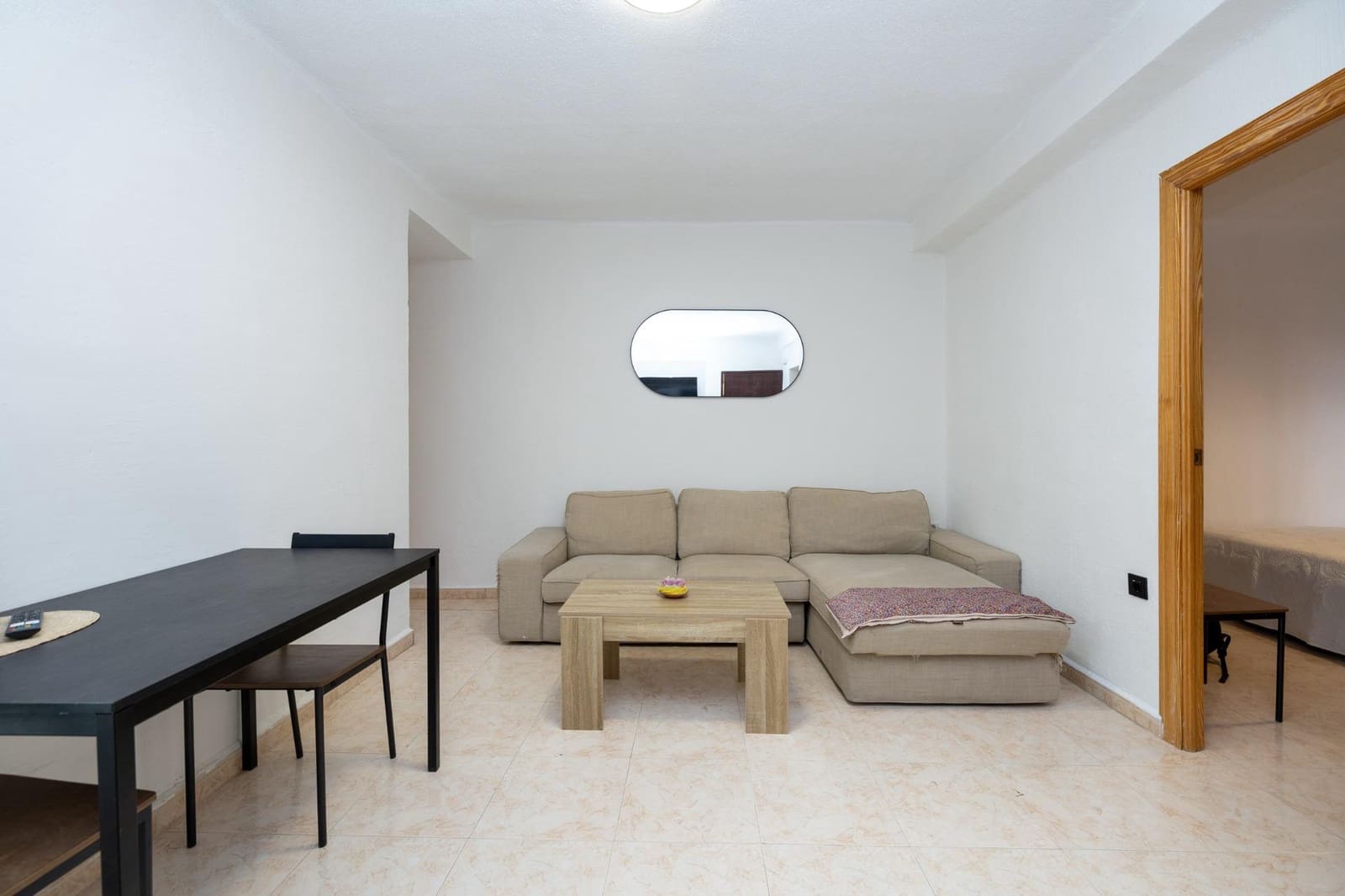 2 slaapkamer Flat te koop in Granada stad - € 190.000 (Ref: 9349504)