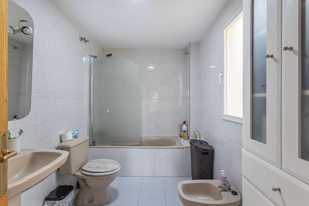 3 slaapkamer Penthouse te koop in Maracena - € 189.000 (Ref: 9359536)