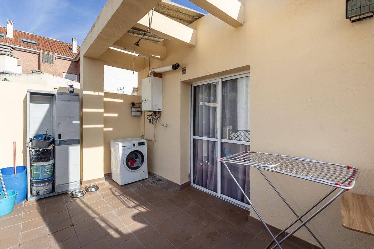 3 slaapkamer Penthouse te koop in Maracena - € 189.000 (Ref: 9359536)